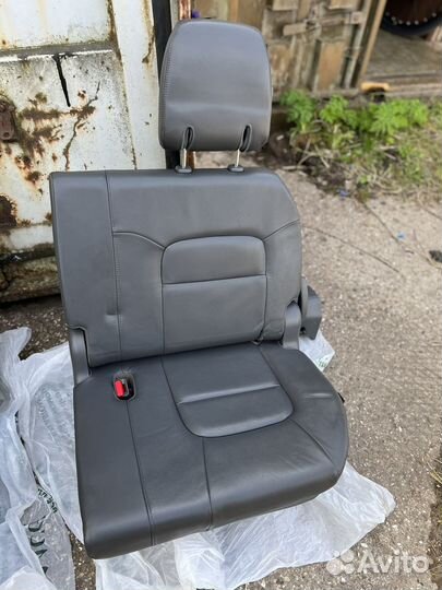 Третий ряд сидений toyota land cruiser 200
