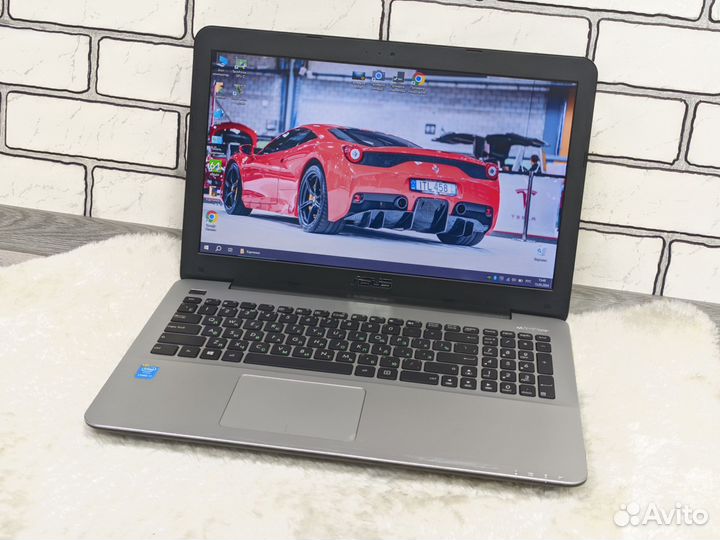 Asus / i7-4510U / GF820M /8GB /SSD+HDD