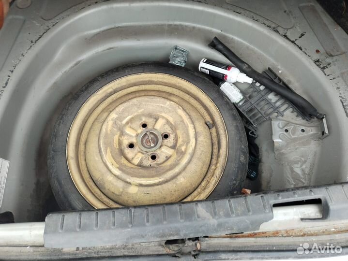 В разбор Toyota corolla 120