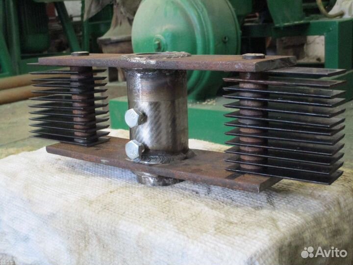 Сенорезка зернодробилка