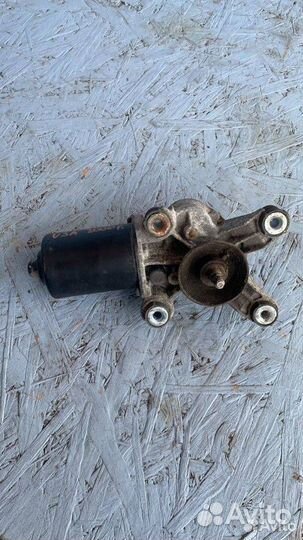 Моторчик трапеции дворников (стеклоочистителя)