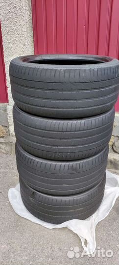 Pirelli P Zero 295/40 R21 111Y