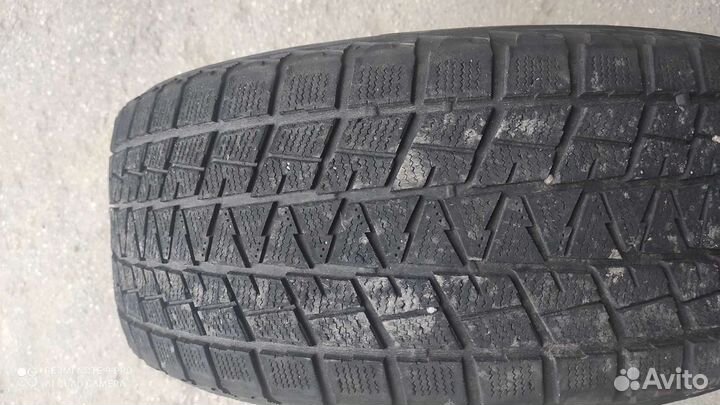 Bridgestone Blizzak DM-V1 285/60 R18