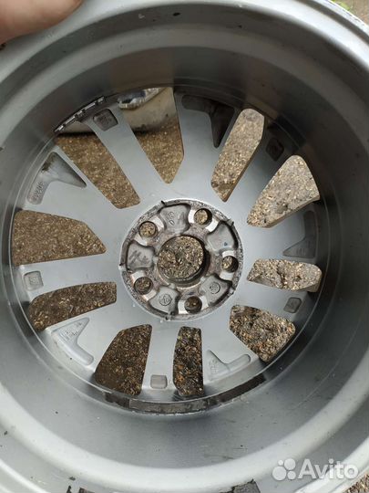 Диск литой Лексус