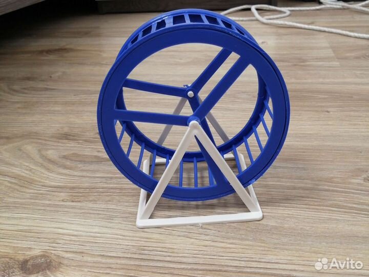 Колесо и домик для хомяка