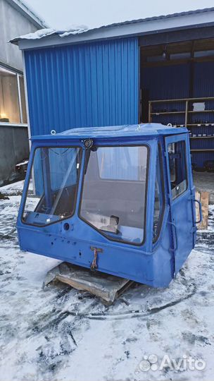 Кабина на Т-150К