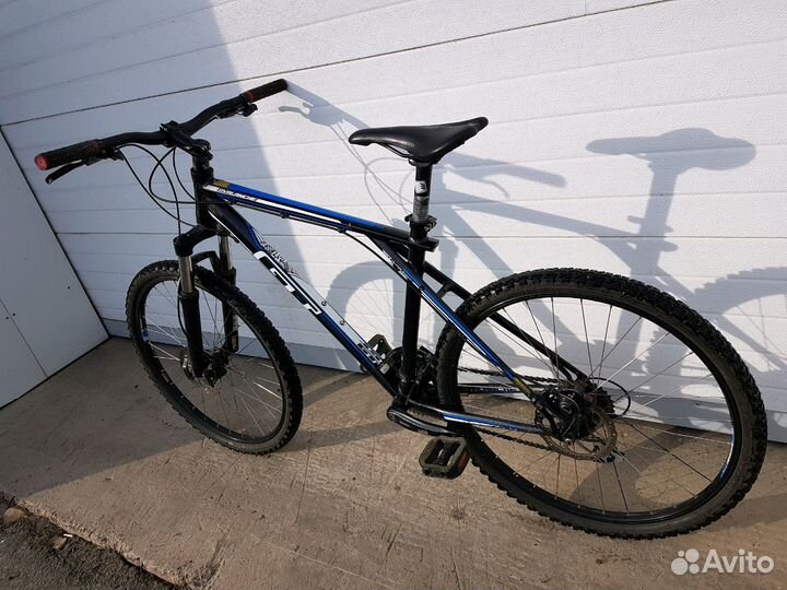 Велосипед Gt avalanche 3.0