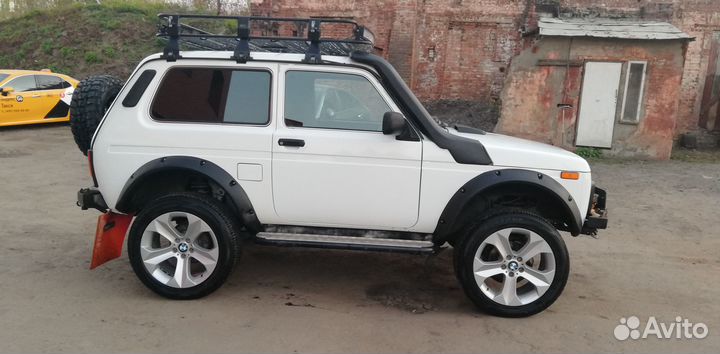 LADA 4x4 (Нива) 1.7 МТ, 2016, 29 000 км