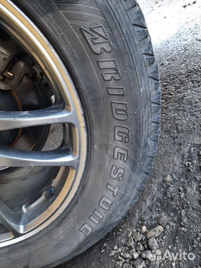 Bridgestone Blizzak DM-Z3 225/65 R17