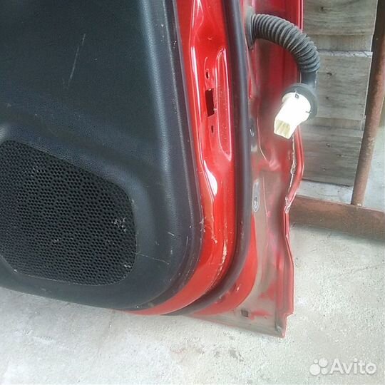 Дверь левая на Kia Picanto