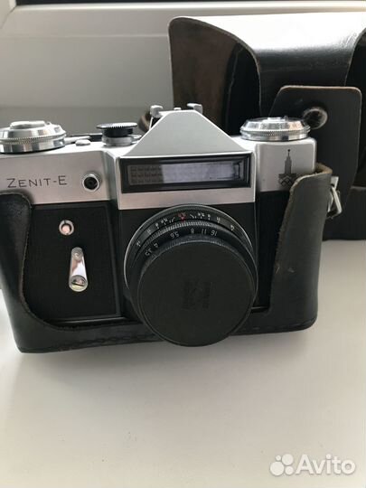 Зенит-Е зеркальный фотоаппарат
