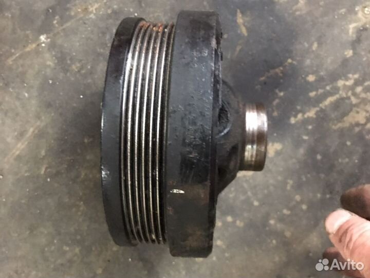 Шкив коленвала Мерседес мл 164 6.3 амг