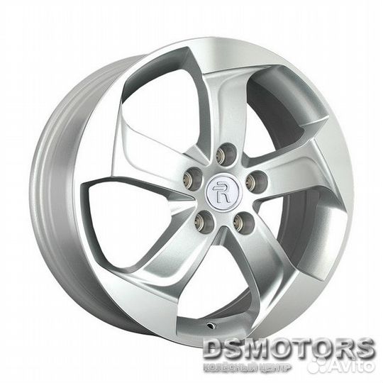 Диски Infiniti MI120 6.5/17 5x114.3 ET46 d67.1 SF