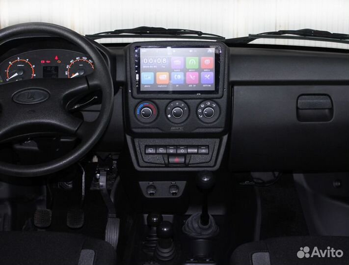 Рамка для магнитолы 9 дюймов для Niva Legend