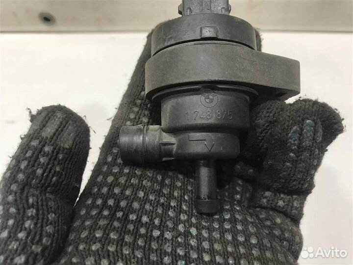 Клапан вентиляции топливного бака BMW 7-серия E38