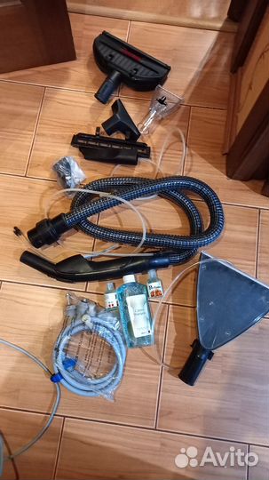 Моющий пылесос с аквафильтром