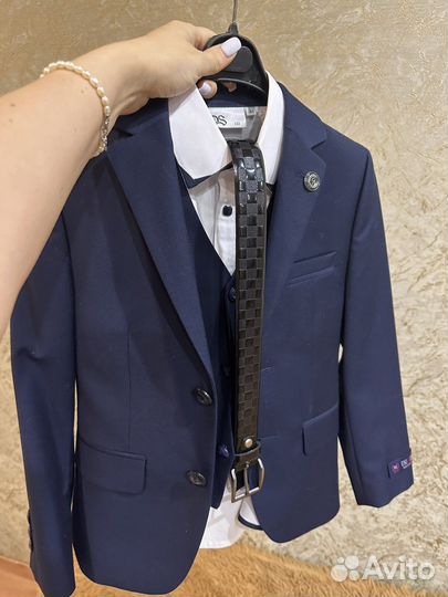 Школьный костюм