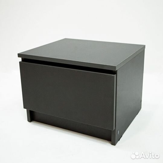 Тумба прикроватная новая современная