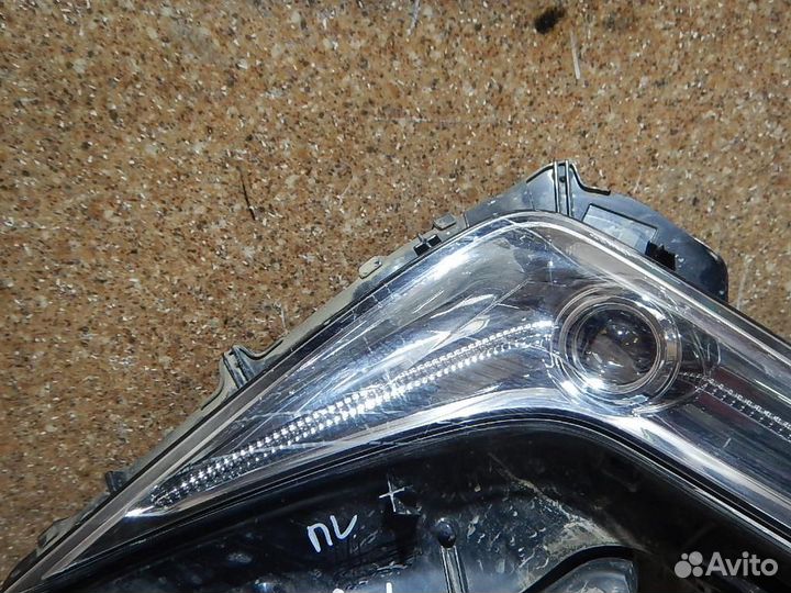 Фара противотуманная левая Lexus LX450d/LX570