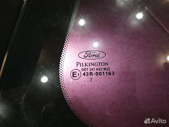 Стекло кузовное глухое правое Ford Fusion 2002-20