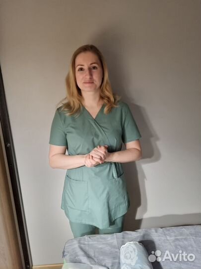 Массажистка