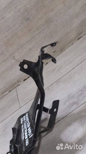 Кронштейн фары правый Mini Countryman F60 С 2016