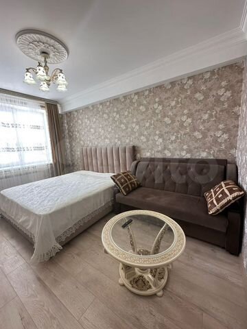 1-к. квартира, 43 м², 3/3 эт.