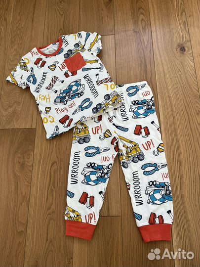 Детские вещи Arket и Gloria Jeans