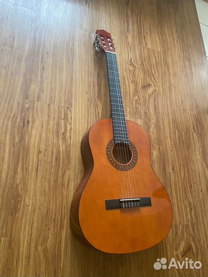 Гитара классическая фирмы Stagg с чехлом