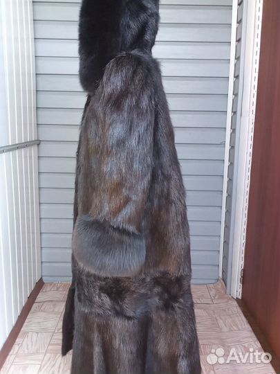 Шуба нутриевая