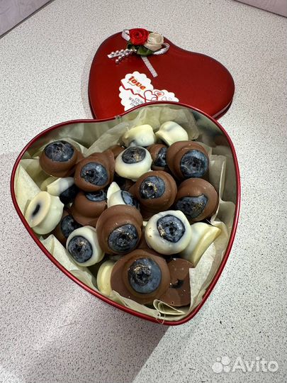 Шоколад ручной работы на день учителя