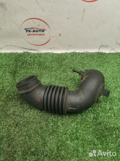 Патрубок дроссельной заслонки Mitsubishi Asx SUV