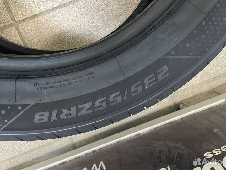 Aplus A609 235/55 R18 104W