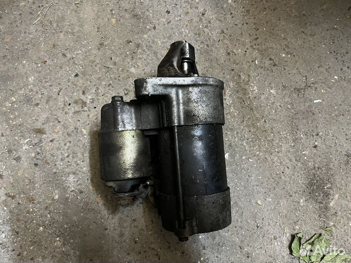 Стартер nissan primera p10 1.6