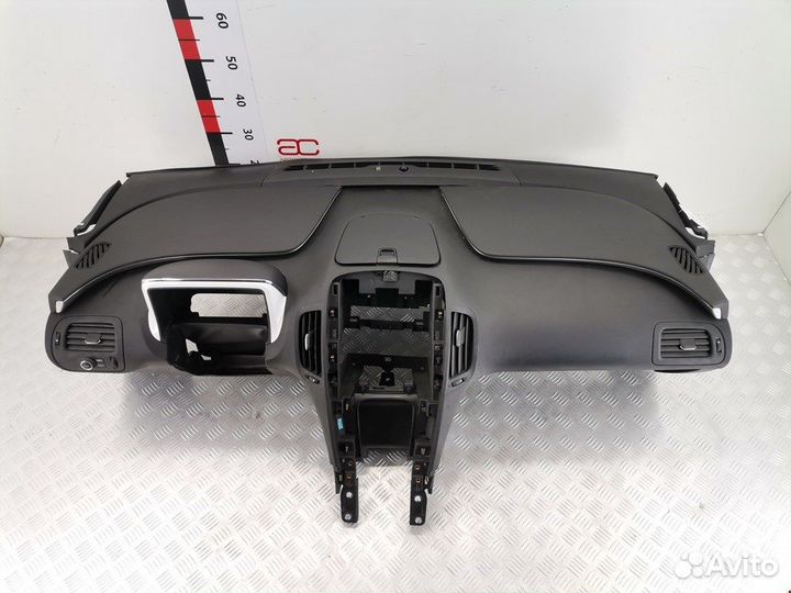 Торпедо (панель передняя) для Chevrolet Volt 1
