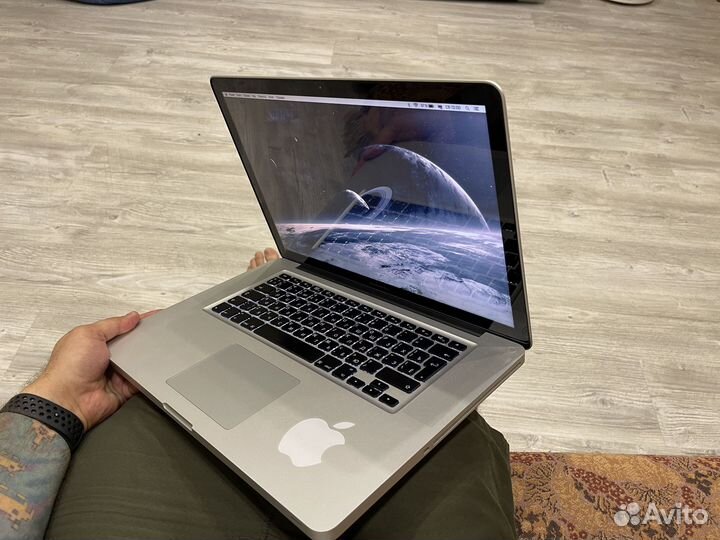 Macbook pro 15 Early 2011