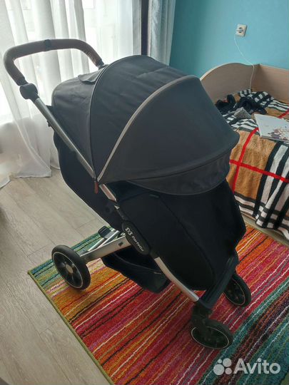 Прогулочная коляска farfello