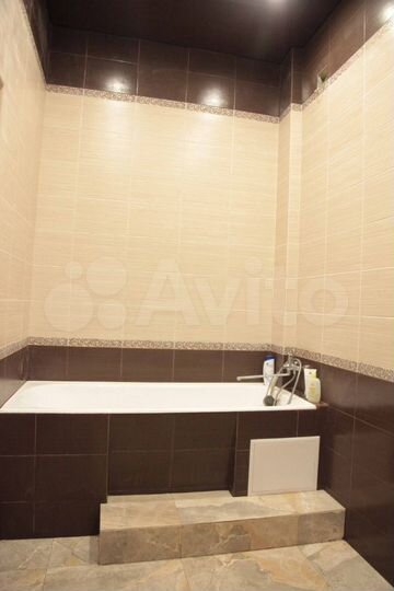 2-к. квартира, 60 м², 2/4 эт.