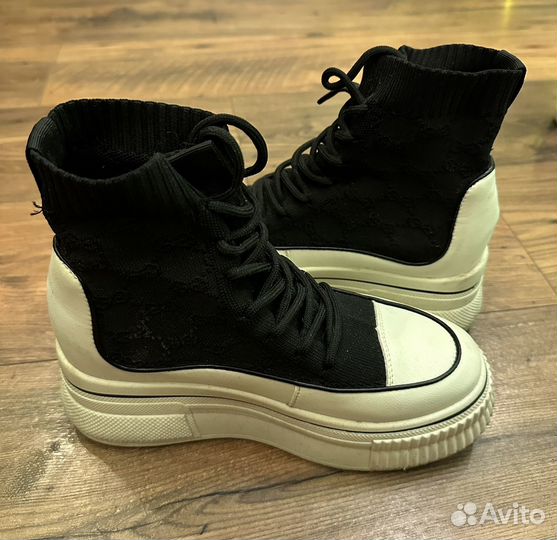 Ботинки женские