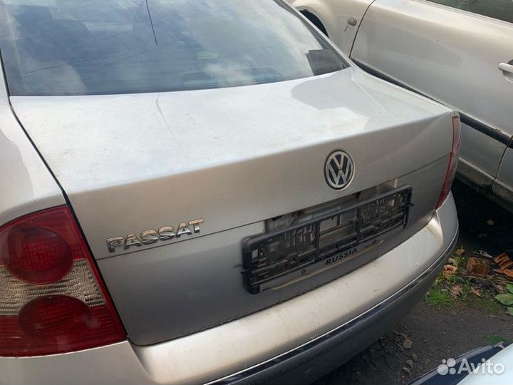 Крышка багажника хлопушка Volkswagen Passat B5