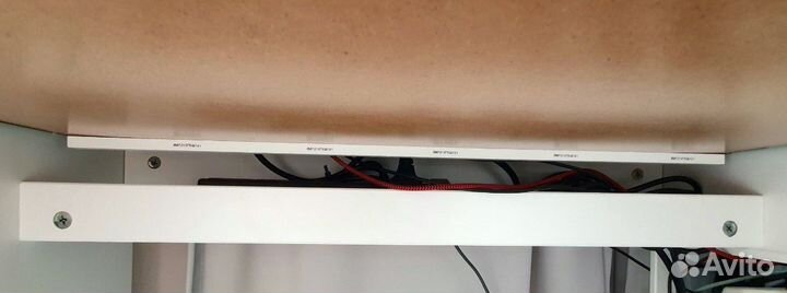 Стол (рабочее место) mikke IKEA