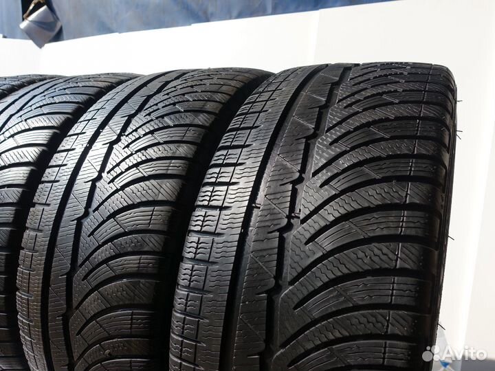 Michelin Pilot Alpin PA4 225/40 R18