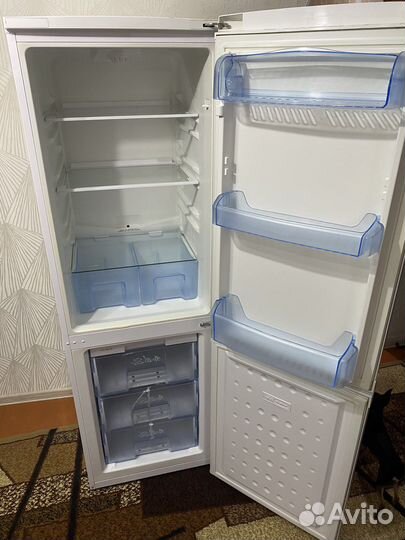 Холодильник beko