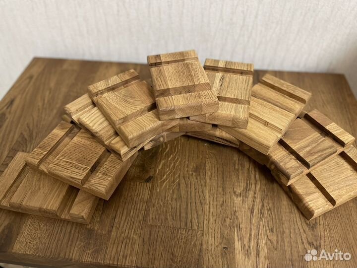 Подставка для телефона и планшета