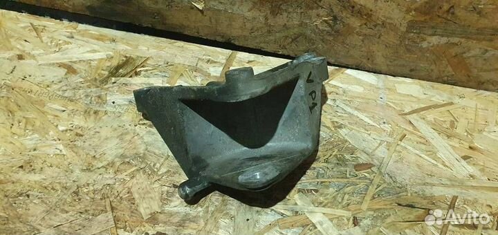 Кронштейн опоры кпп Chevrolet Cruze 2009-2016