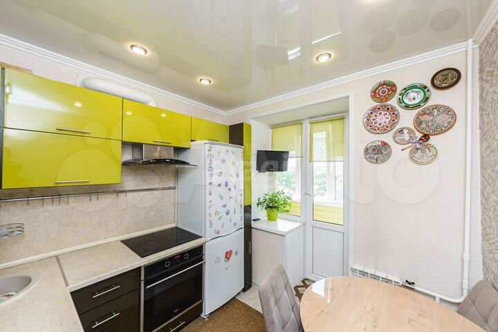 3-к. квартира, 65 м², 9/9 эт.