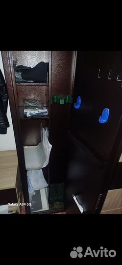 Продам оружейный сейф, на два ружья