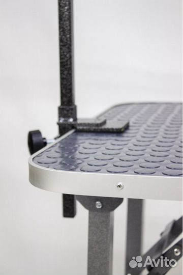 Стол для груминга с П-образным держателем