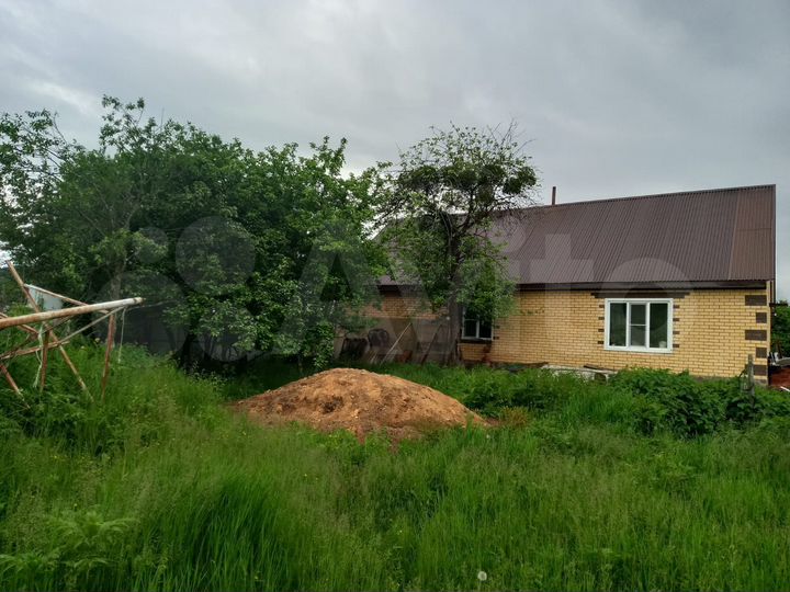 Дом 180 м² на участке 8 сот.