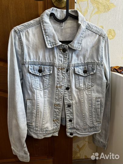 Джинсовая куртка